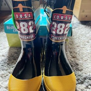 NWT Western Chief fireman boots